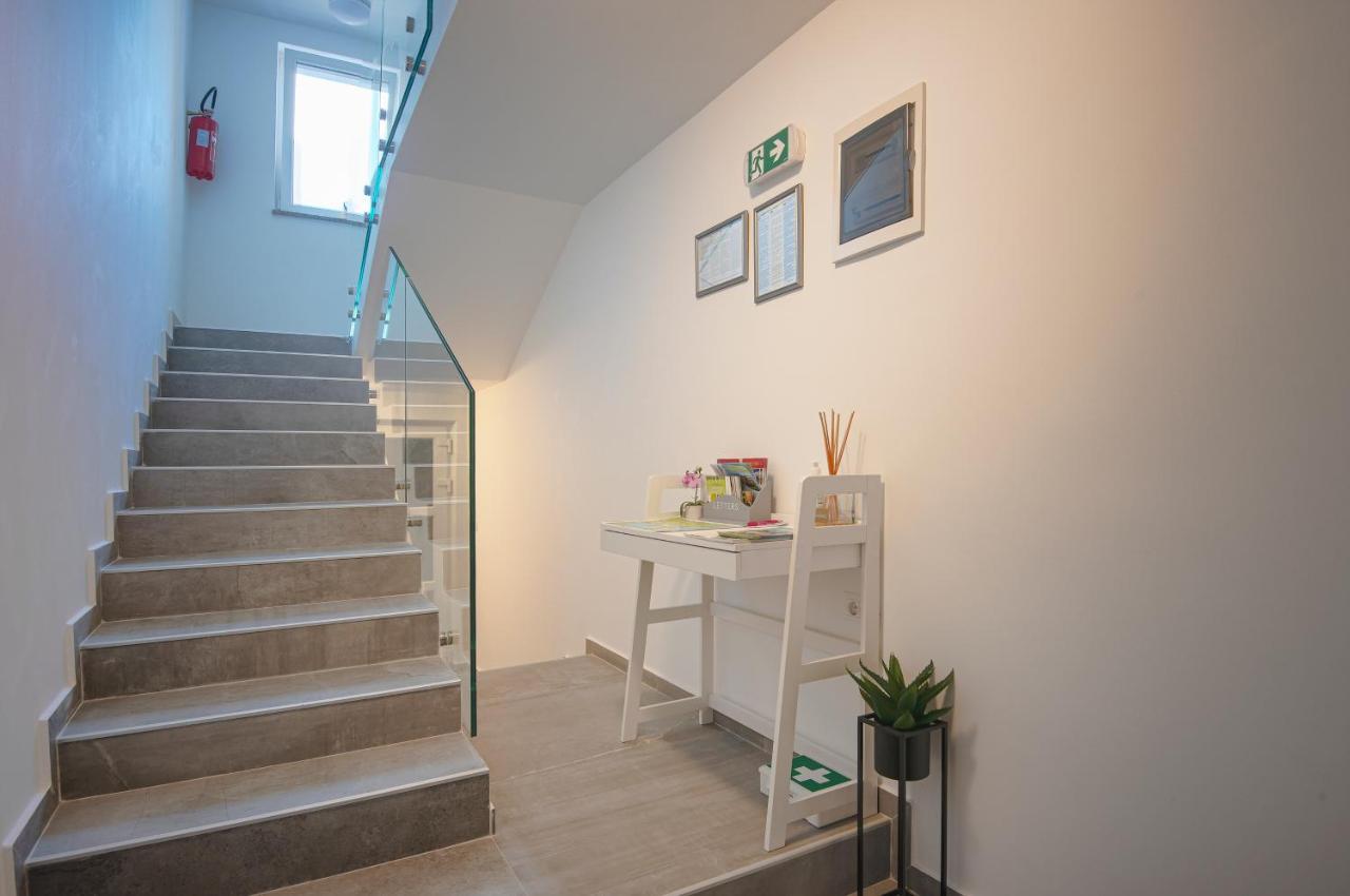 Exclusive Apartment *